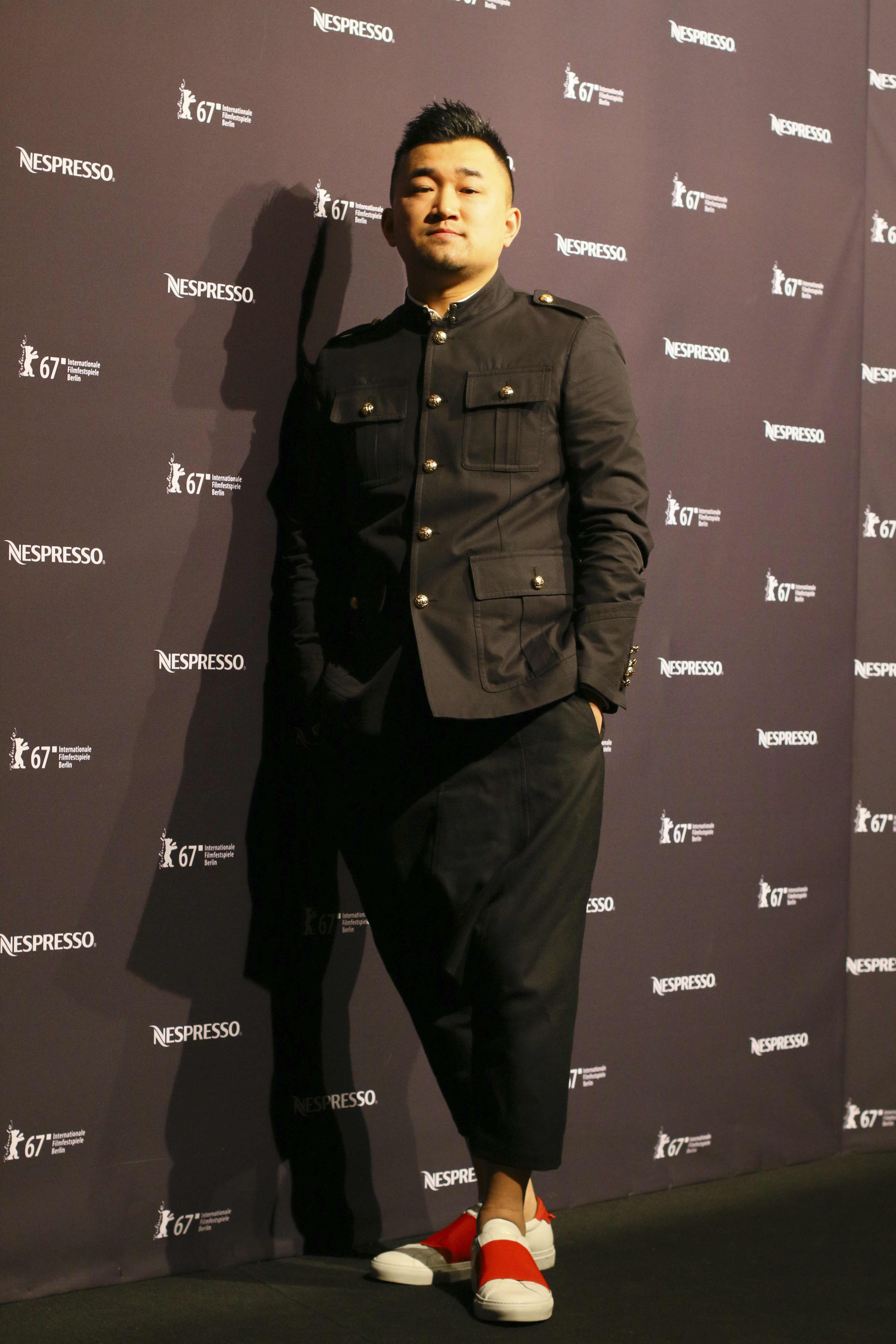 包含TL观众热烈欢呼！，杜兰特迎来二十赛季出色发挥观众掌声雷动的词条-爱游戏手机版